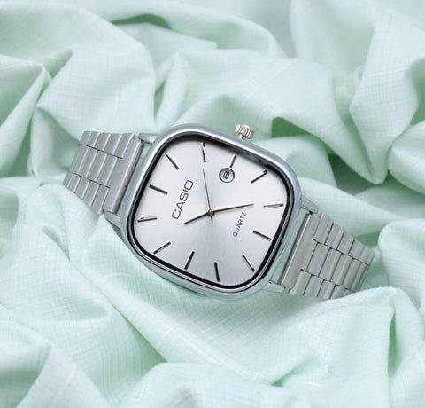 Buy Dropp™ Casio quartz watch